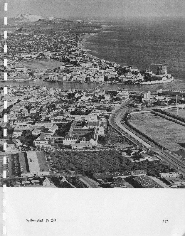 Curaçao in vogelvlucht - Page 135