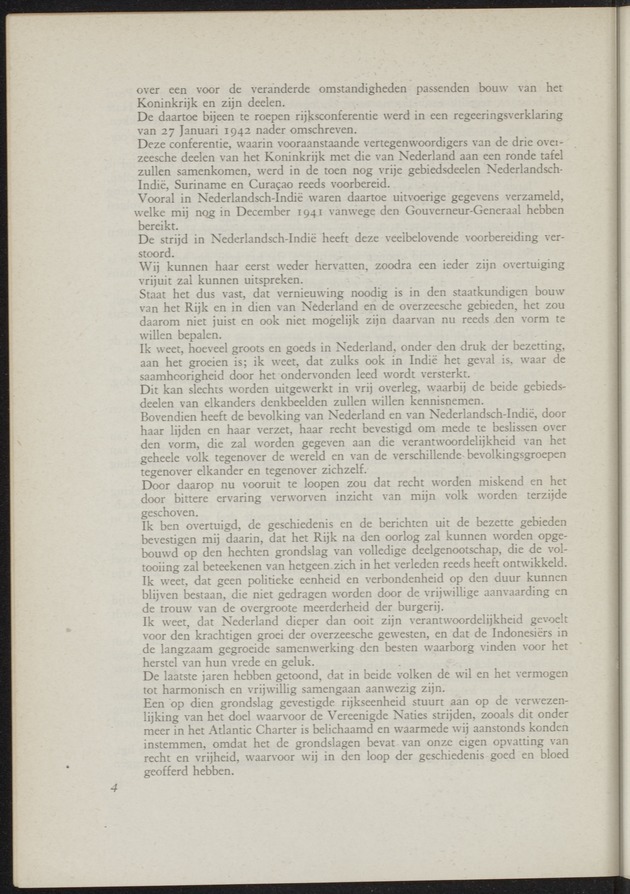 Verslag van de commissie van onderzoek naar de opvattingen in Nederland omtrent de plaats van de overzeesche gebiedsdeelen in het koninkrijk : ingesteld bij ministerieel besluit van 30 augustus 1945 / [voorzitter: W.H. van Helsdingen] - 
