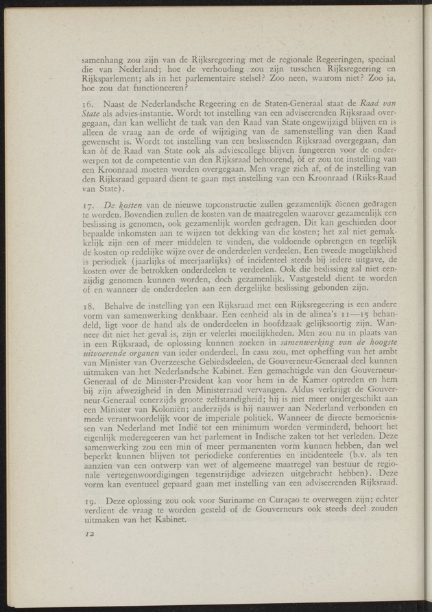 Verslag van de commissie van onderzoek naar de opvattingen in Nederland omtrent de plaats van de overzeesche gebiedsdeelen in het koninkrijk : ingesteld bij ministerieel besluit van 30 augustus 1945 / [voorzitter: W.H. van Helsdingen] - 