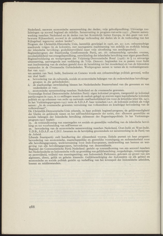 Bijlage bij het verslag van de commissie van onderzoek naar de opvattingen in Nederland omtrent de plaats van de overzeesche gebiedsdeelen in het koninkrijk : ingesteld bij ministerieel besluit van 30 augustus 1945 / [voorzitter: W.H. van Helsdingen] - 