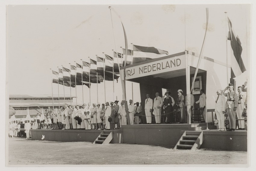 Viering van de bevrijding van Nederland te Willemstad