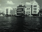 Verbouwing van het pand van de Curaçaosche Handel Maatschappij aan Handelskade 36 te Willemstad