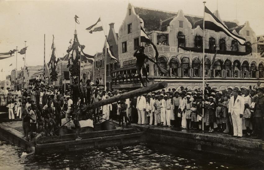 Optocht ter ere van de geboorte van prinses Beatrix in Willemstad