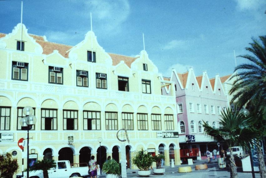 Het huis van de firma J.L. Penha & Sons in Punda te Willemstad