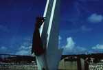 Monument Gevallenen Tweede Wereldoorlog aan de Ruyterkade van de ontwerper Frederico Antonio Carasso te Willemstad