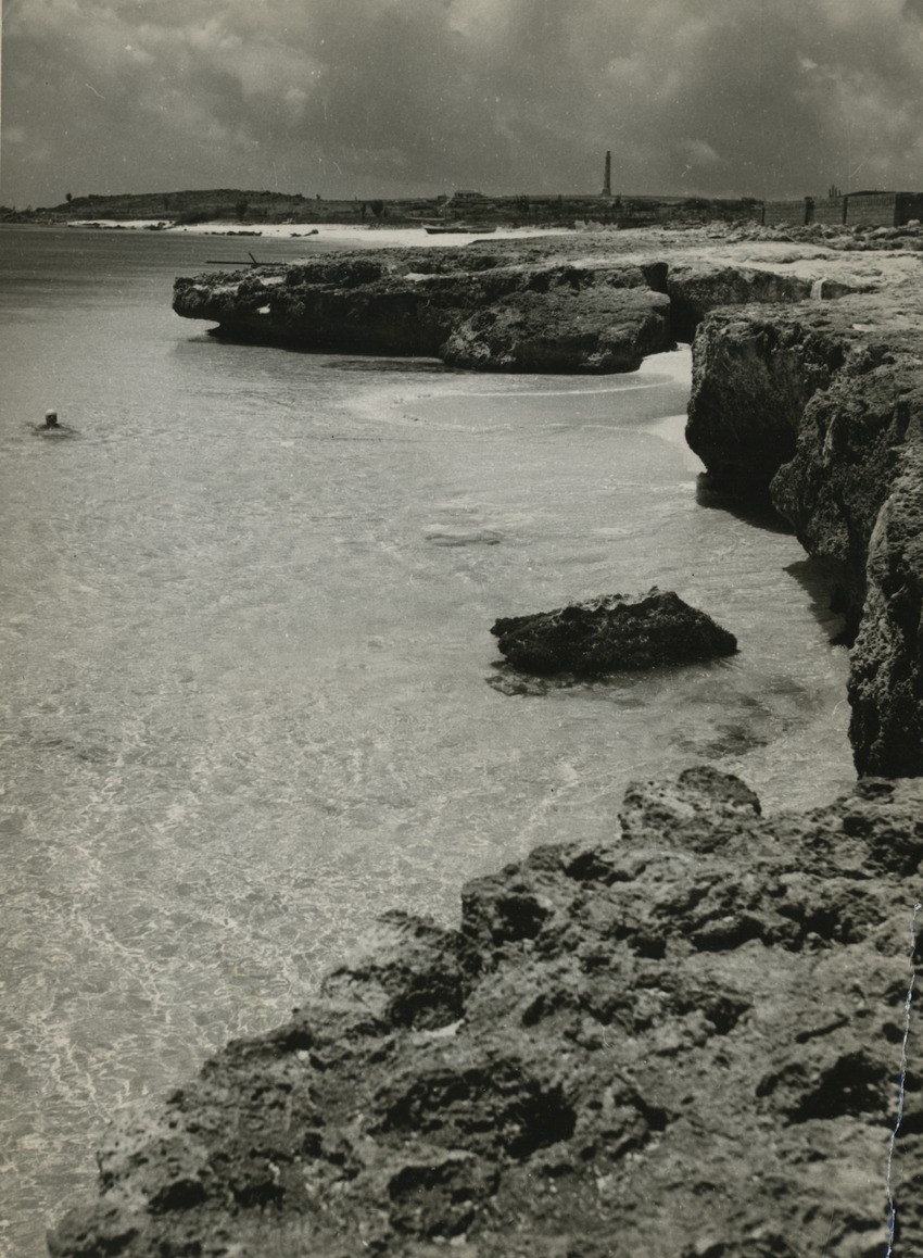 Rotsen aan de westkust op Aruba