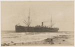 Engels stoomschip Cuban, gestrand bij het eilandje Klein Curaçao, ten zuidoosten van Curaçao, in de nacht van 16 op 17 januari 1893