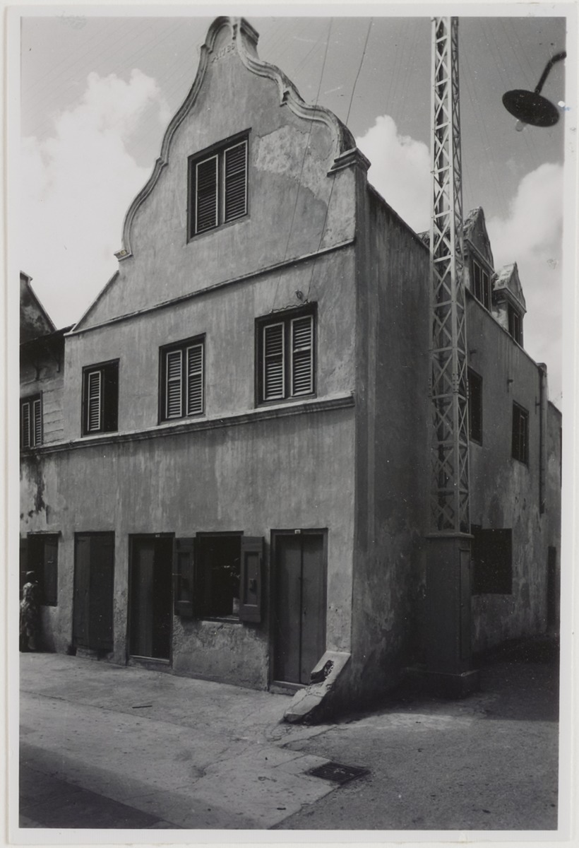 Huis aan de Consciëntiesteeg 79-81 te Willemstad