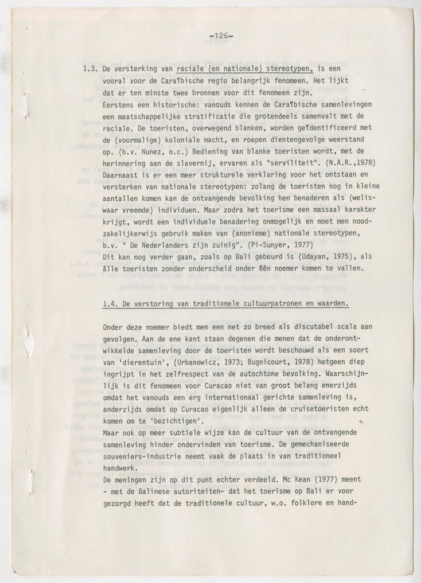 Z zon, zee, zand,........... en weerstand? - een studie naar de sociale implicaties van de toeristische-ontwikkelingen op Curacao - New Page
