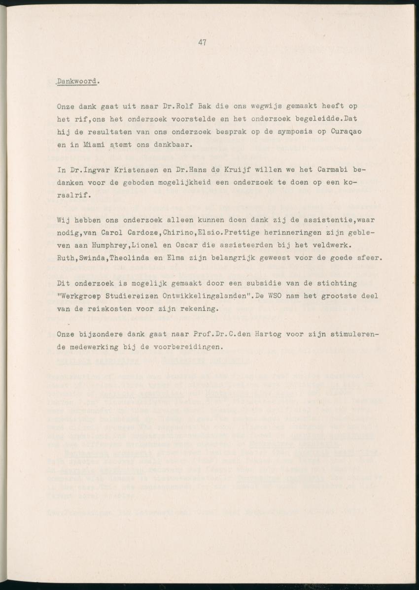 Z Aspekten van kompetitie tussen steenkoralen (scleractinia) en andere bentische rif-organismen - New Page